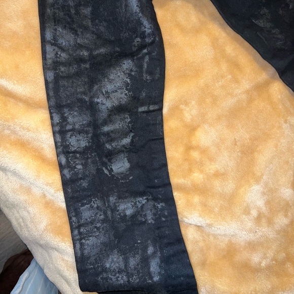 Purple Jeans (Limited Edition) - Picture 2 of 13